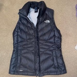 The North Face vest - 550 womens small